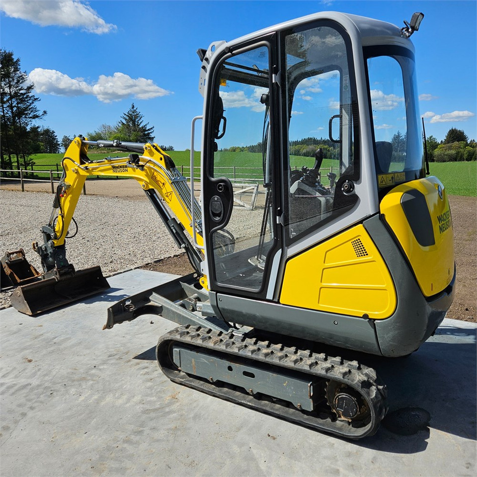 Wacker Neuson ET18 - Mini escavadeira: foto 3 Wacker Neuson ET18 - Mini escavadeira: foto 3