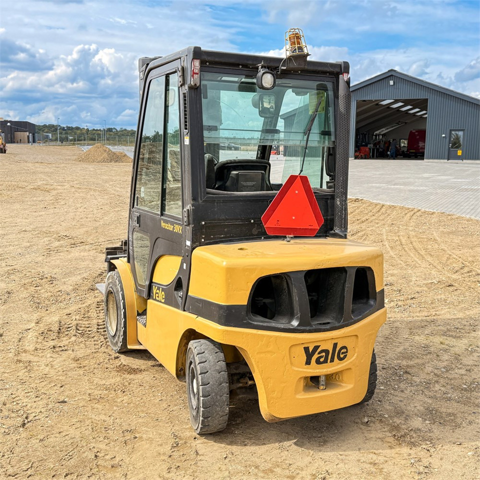 Yale GDP30VX E2345 - Empilhadeira: foto 4 Yale GDP30VX E2345 - Empilhadeira: foto 4