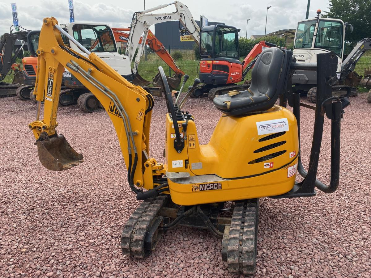 Jcb MICROPELLE 1 TONNE 8010 - Mini escavadeira: foto 2 Jcb MICROPELLE 1 TONNE 8010 - Mini escavadeira: foto 2