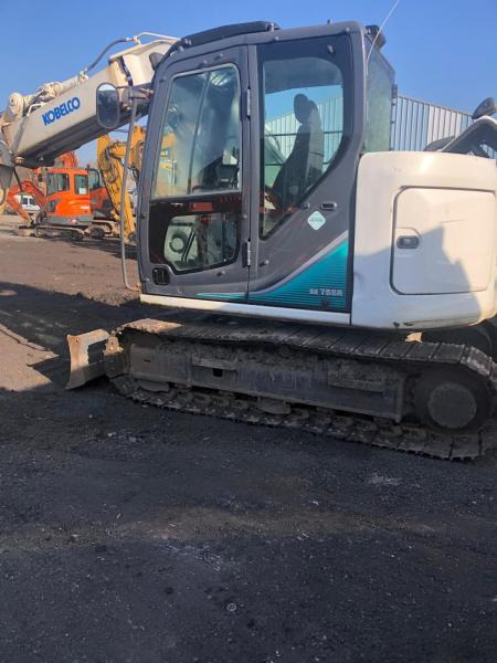 Kobelco SK 75SR-3E - Mini escavadeira: foto 5 Kobelco SK 75SR-3E - Mini escavadeira: foto 5
