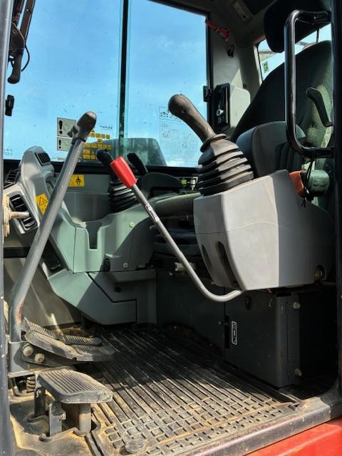 Mini escavadeira Kubota KX080-4: foto 9