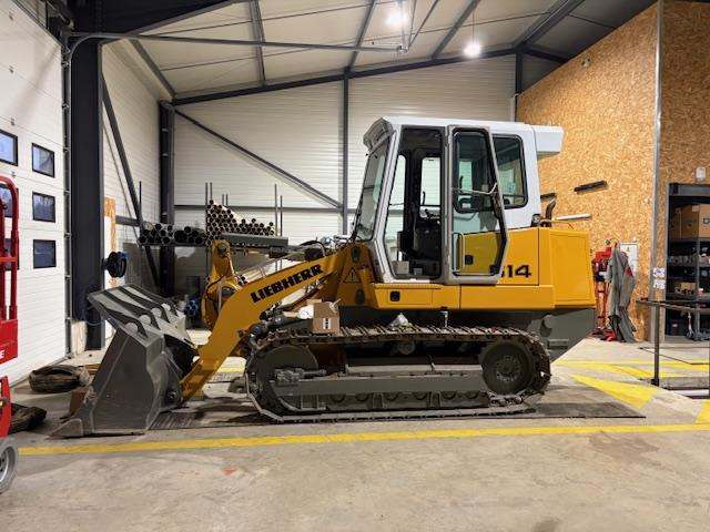 Liebherr LR614 - Pá carregadoras de rastos: foto 1 Liebherr LR614 - Pá carregadoras de rastos: foto 1