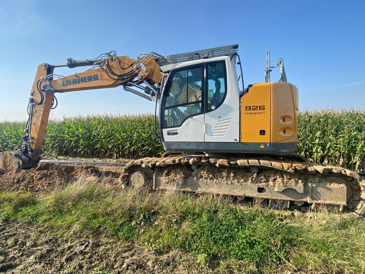 Liebherr R 926 COMPACT - Escavadora de rastos: foto 1 Liebherr R 926 COMPACT - Escavadora de rastos: foto 1