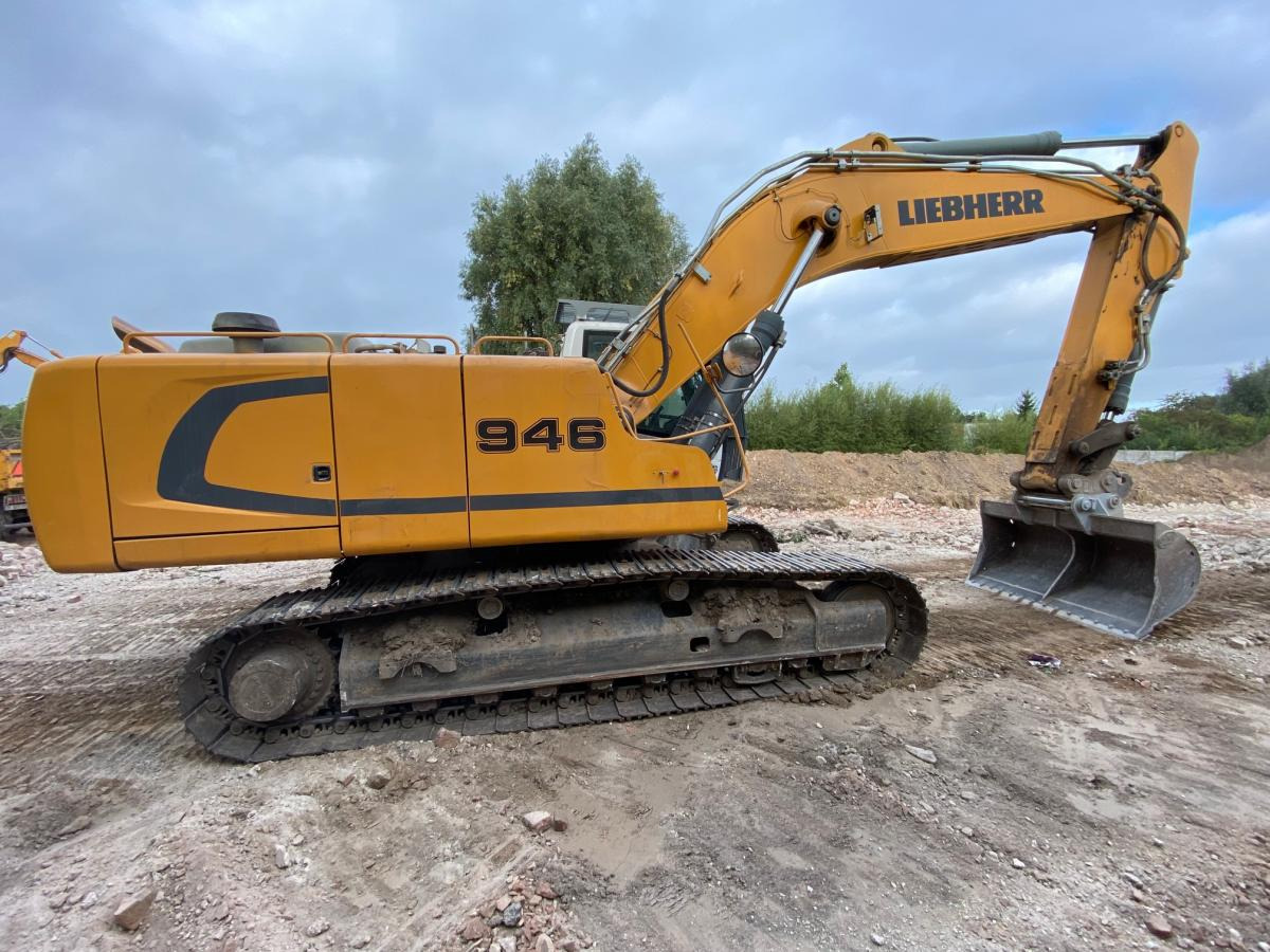 Liebherr R 946 NLC - Escavadora de rastos: foto 2 Liebherr R 946 NLC - Escavadora de rastos: foto 2