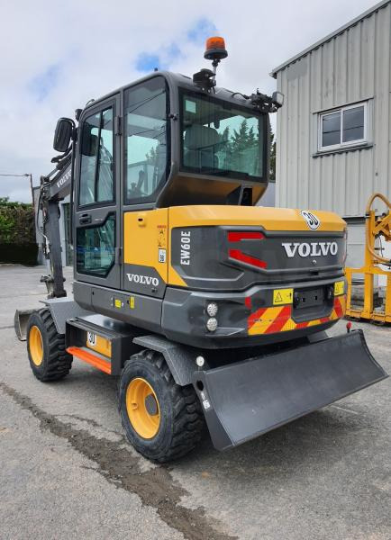 Volvo EW 60E - Escavadeira de rodas: foto 4 Volvo EW 60E - Escavadeira de rodas: foto 4