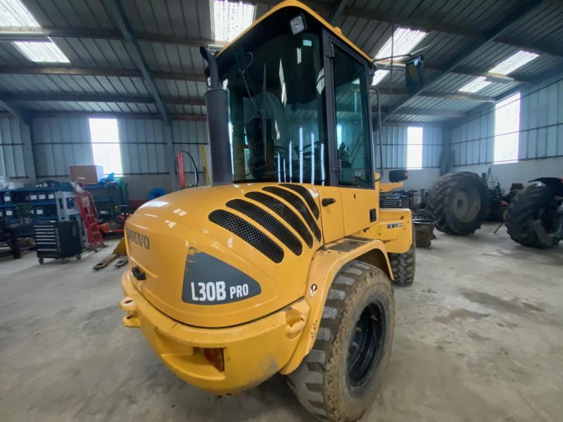 Volvo L 30 B ZX - Carregadora articulada: foto 3 Volvo L 30 B ZX - Carregadora articulada: foto 3
