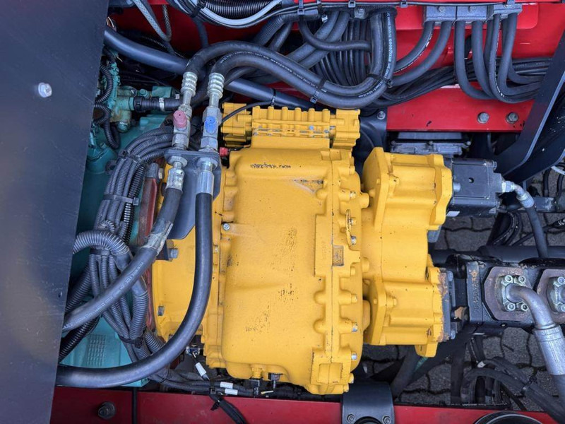 Manipulador de contentor Kalmar DCE70-35E4: foto 9