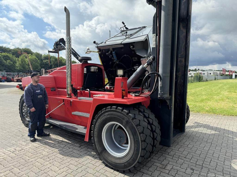 Manipulador de contentor Kalmar DCE70-35E4: foto 6