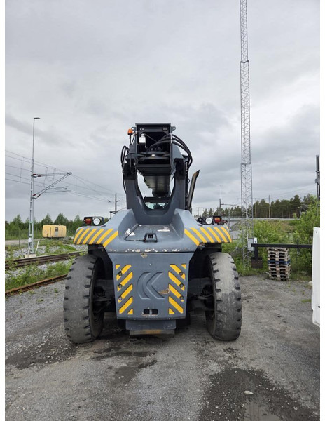 Kalmar DRF450-75C5XS - Reachstacker porta contentores: foto 3 Kalmar DRF450-75C5XS - Reachstacker porta contentores: foto 3