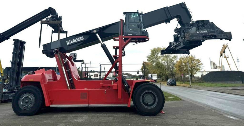 Kalmar DRG450-70S5XS - Reachstacker porta contentores: foto 1 Kalmar DRG450-70S5XS - Reachstacker porta contentores: foto 1
