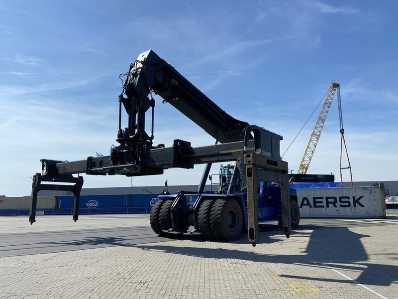 Kalmar DRG450-82S5HCXS - Reachstacker porta contentores: foto 4 Kalmar DRG450-82S5HCXS - Reachstacker porta contentores: foto 4