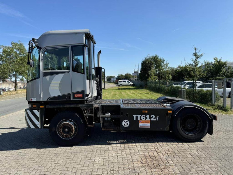 Kalmar TT612D - Tractor de terminal: foto 1 Kalmar TT612D - Tractor de terminal: foto 1