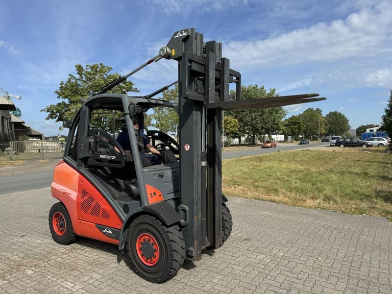 Linde H50T - Empilhadeira a gás: foto 2 Linde H50T - Empilhadeira a gás: foto 2