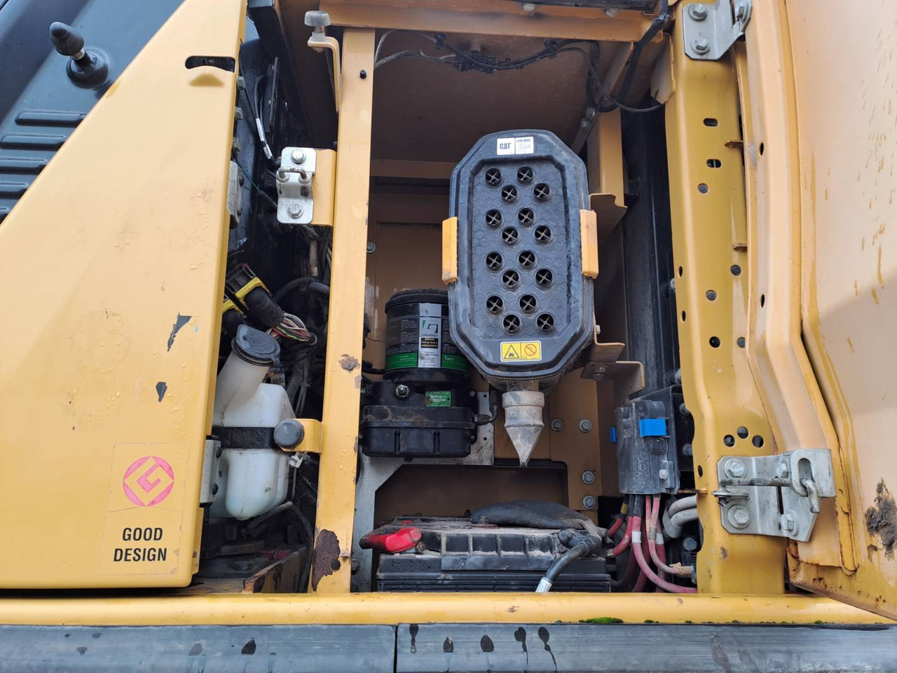 Escavadora de rastos CAT 323: foto 13
