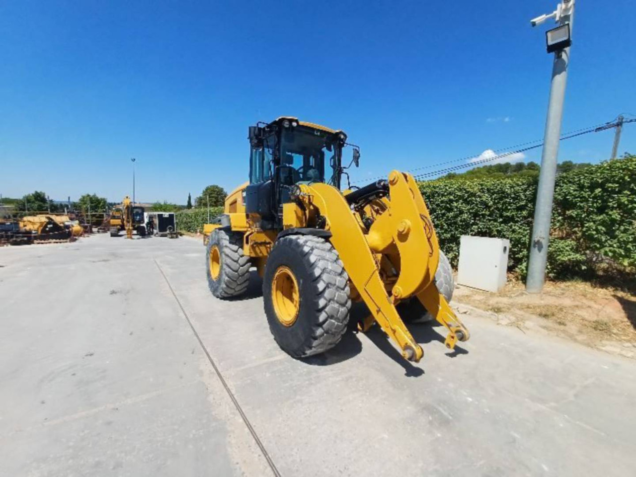 Pá carregadora de rodas CAT 938M: foto 15