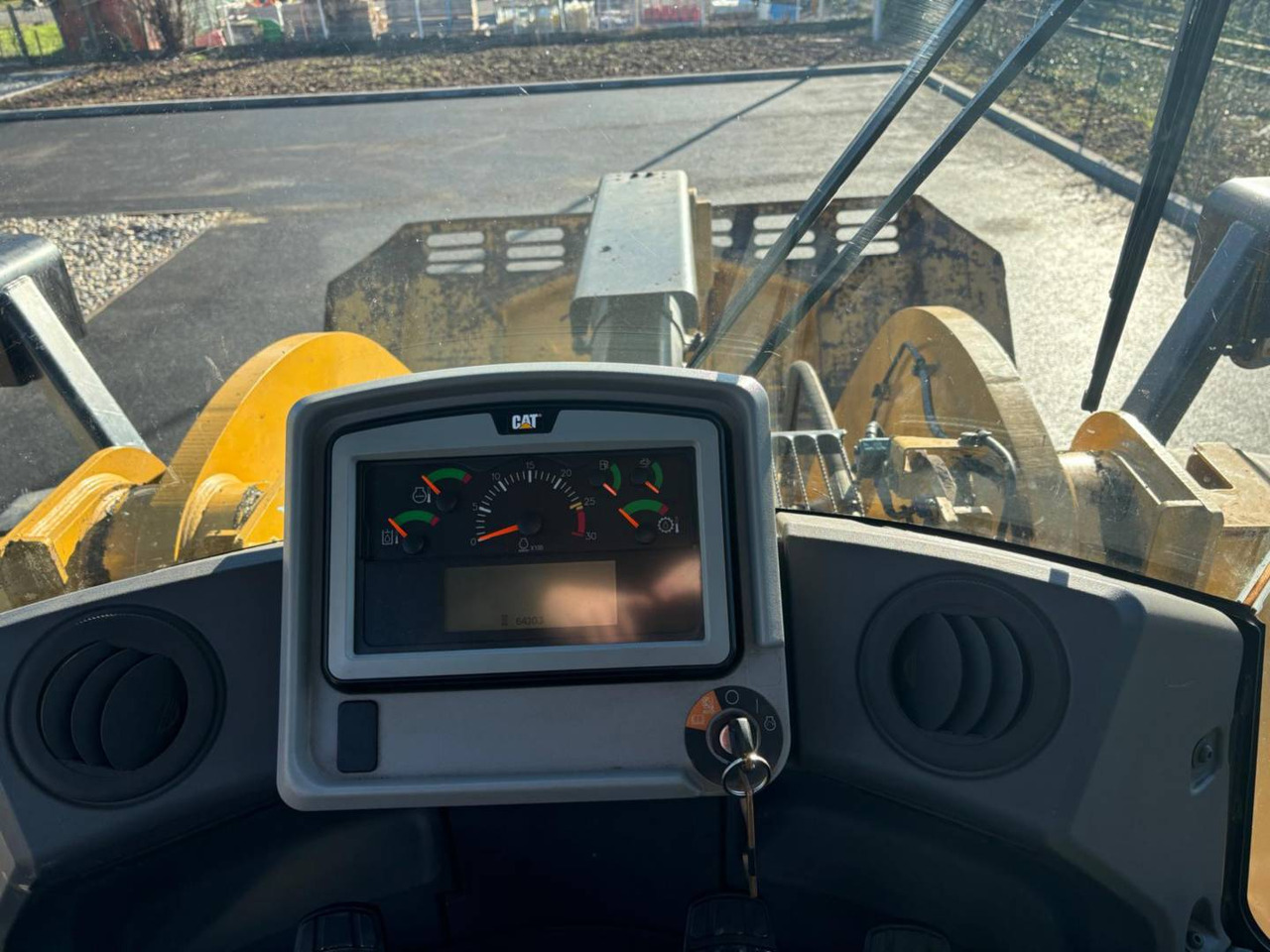 Pá carregadora de rodas CAT 950M: foto 26