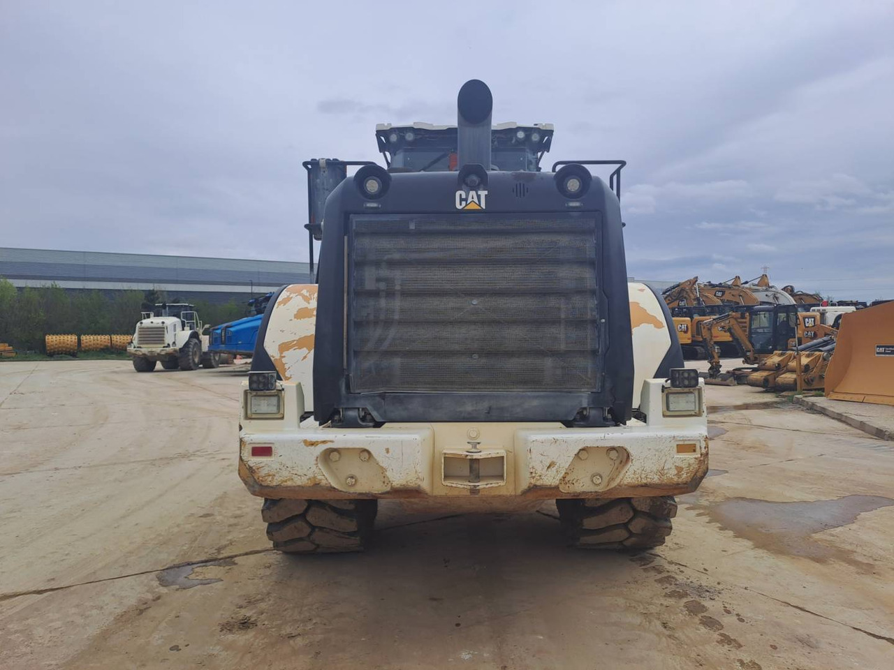 Pá carregadora de rodas CAT 966M: foto 7