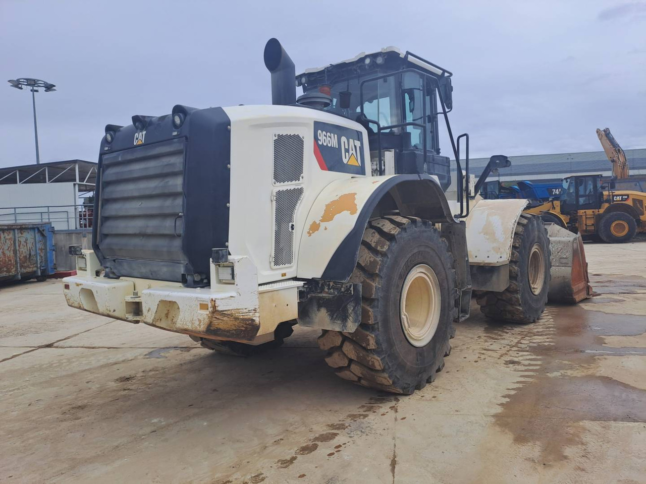 Pá carregadora de rodas CAT 966M: foto 6