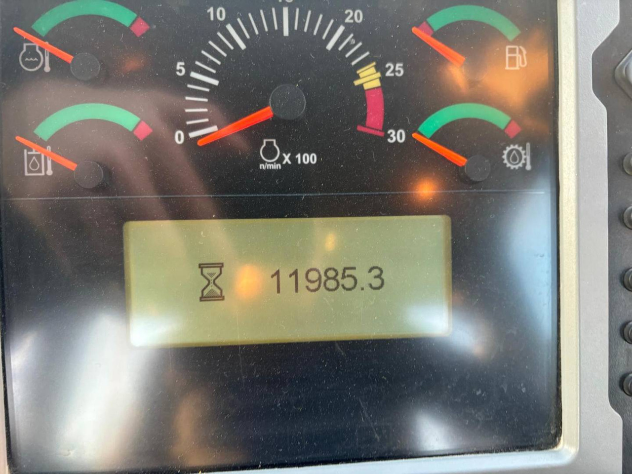 CAT 972K - Pá carregadora de rodas: foto 5 CAT 972K - Pá carregadora de rodas: foto 5