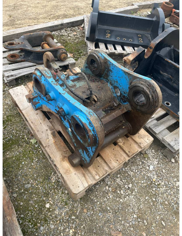 CAT COUPLER/CW45S/TIM/DB - Acoplamento rápido: foto 1 CAT COUPLER/CW45S/TIM/DB - Acoplamento rápido: foto 1