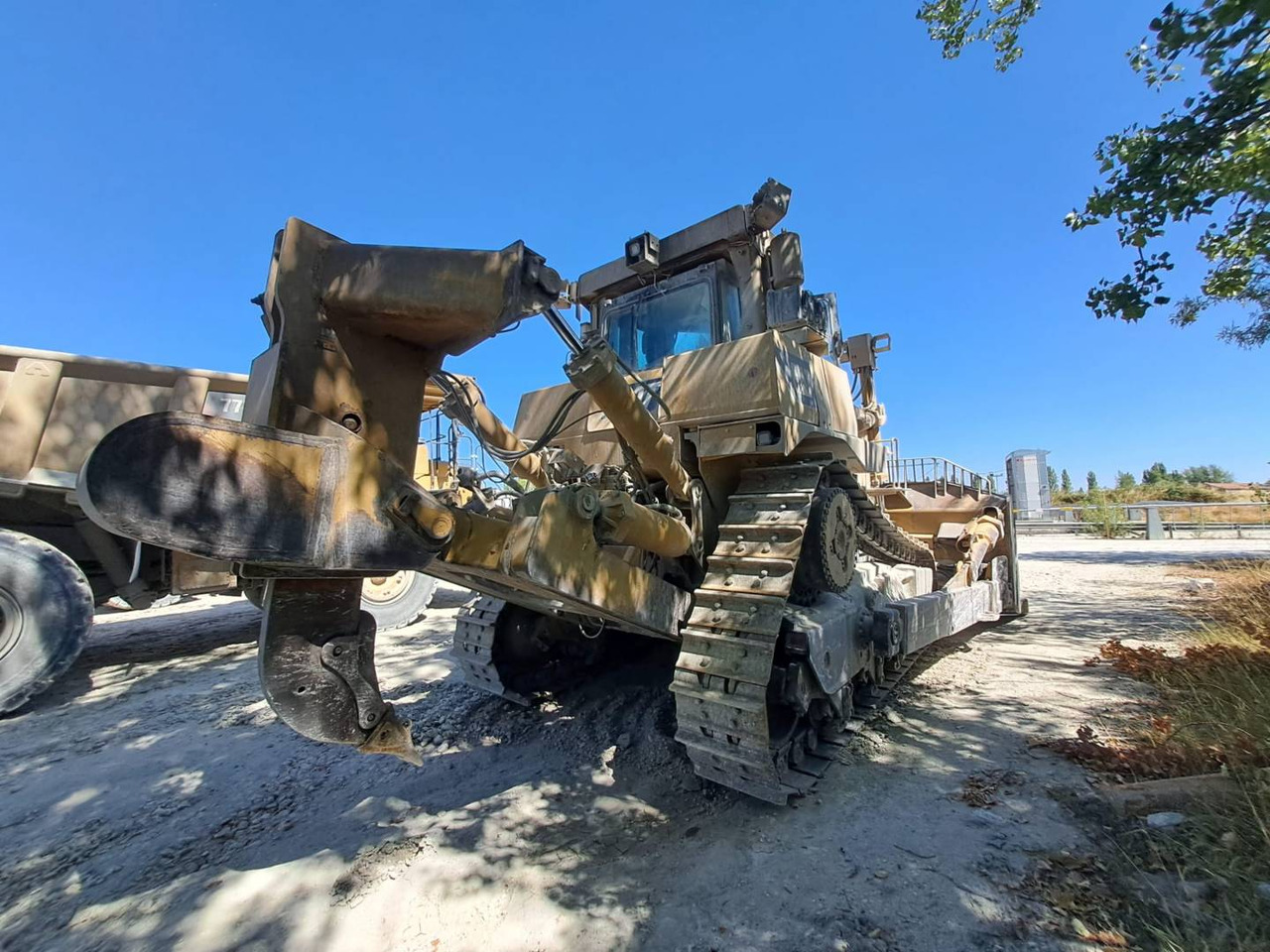 CAT D10T - Buldôzer: foto 3 CAT D10T - Buldôzer: foto 3