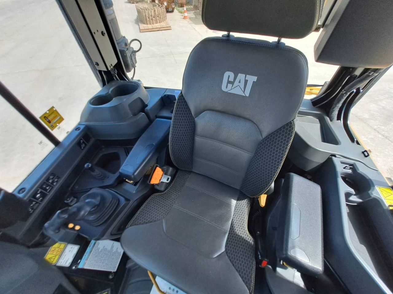 Buldôzer CAT D5: foto 15