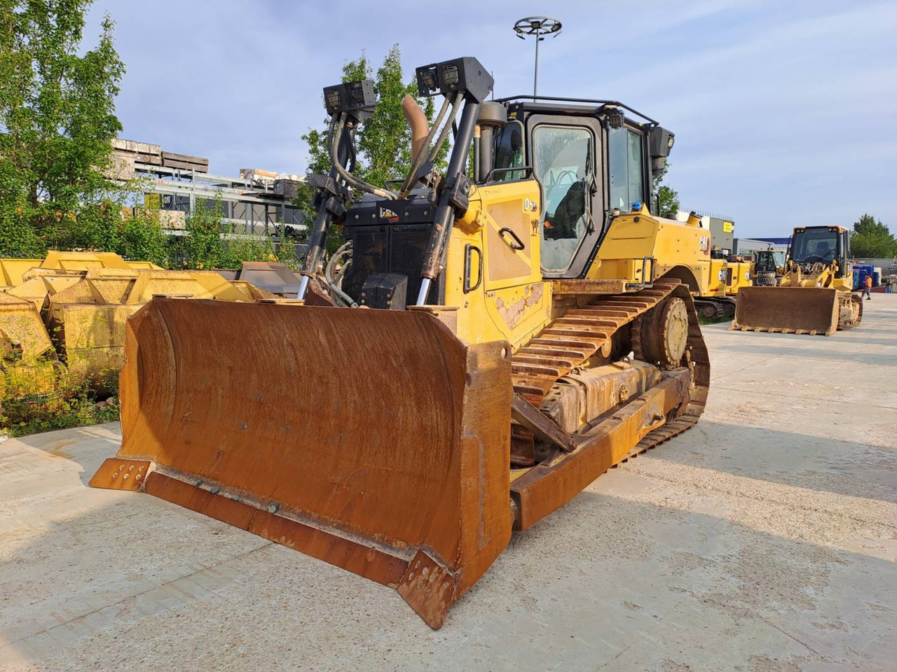 CAT D6 XE - Buldôzer: foto 1 CAT D6 XE - Buldôzer: foto 1
