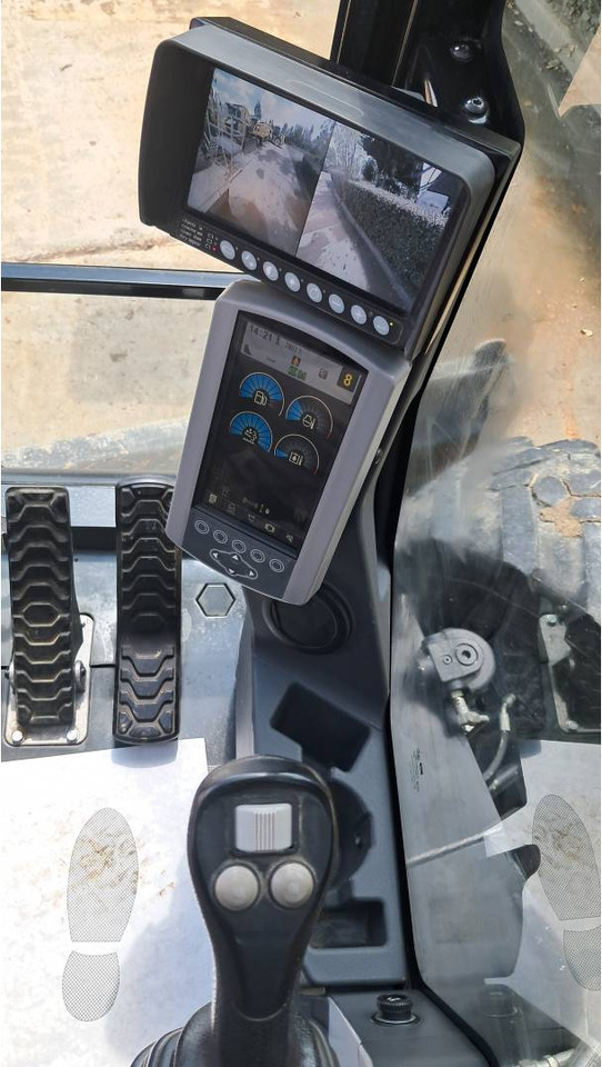 CAT M315F IVC - Escavadeira de rodas: foto 5 CAT M315F IVC - Escavadeira de rodas: foto 5