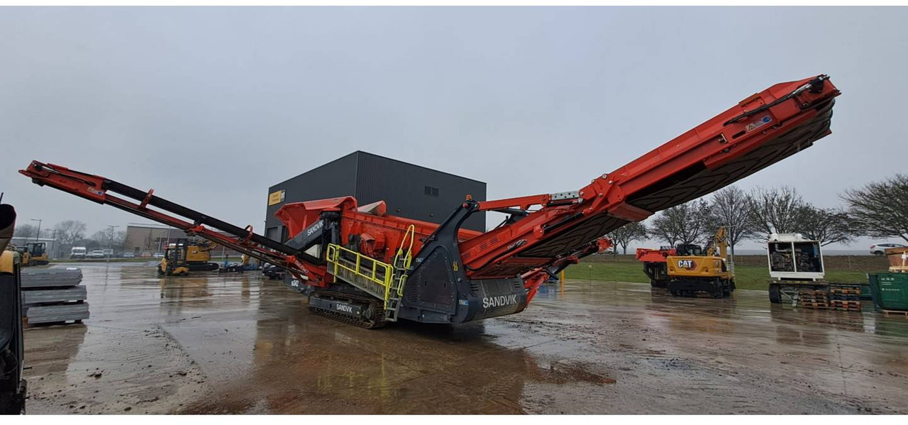 SANDVIK MINING & CONSTRUCTION QE342 - Britador: foto 1 SANDVIK MINING & CONSTRUCTION QE342 - Britador: foto 1