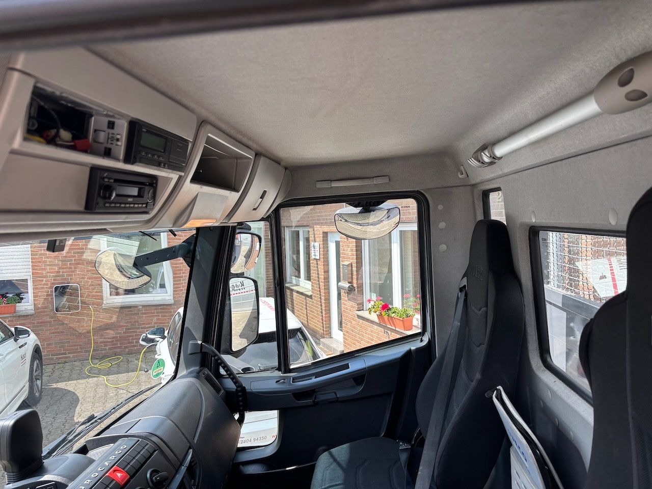 Camião de caixa aberta/ Plataforma Iveco ML140E25 offene Pritsche, AHK: foto 8