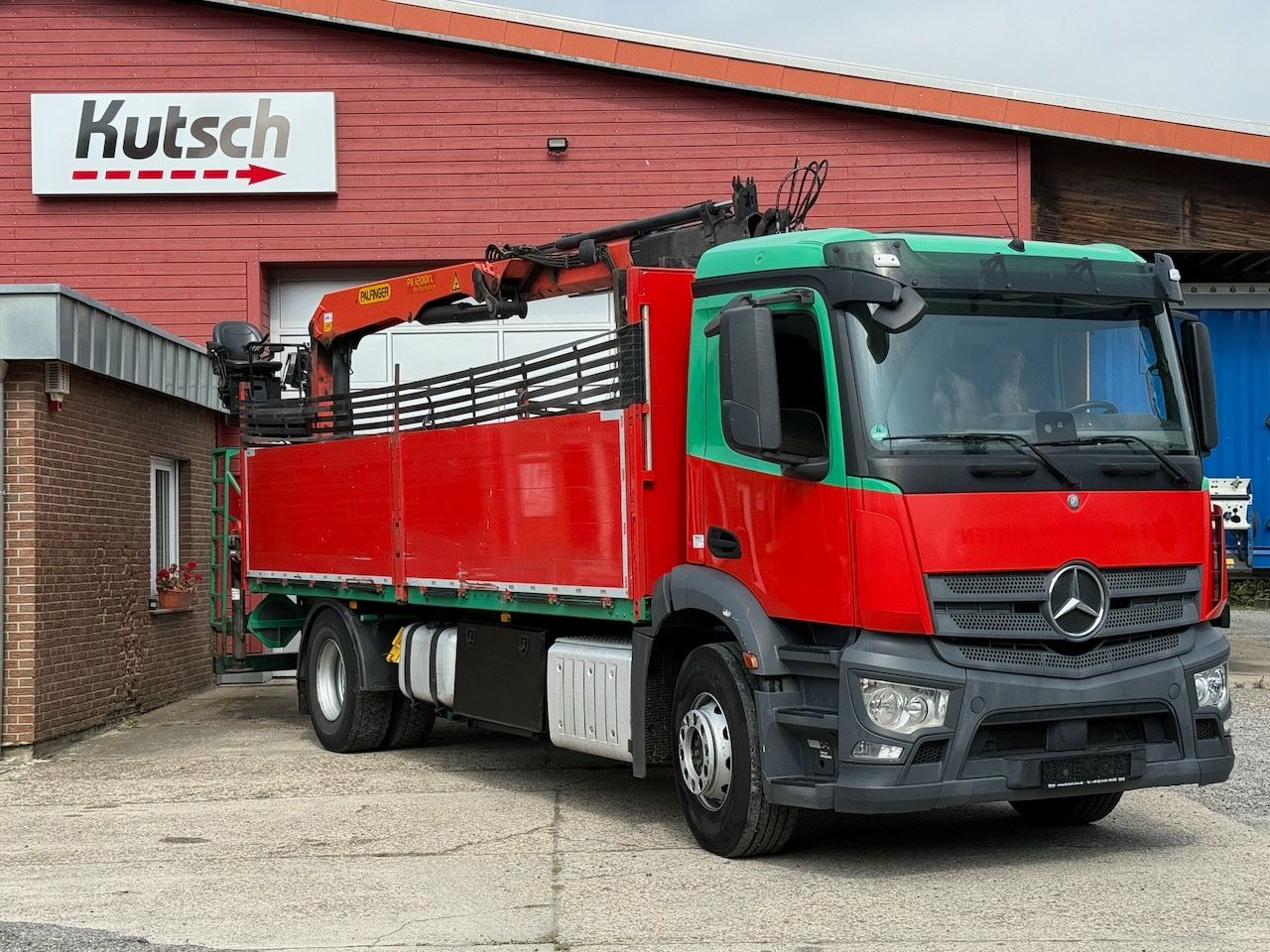 Mercedes-Benz MB 1832L + Palfinger PK 12001L Heckkran - Camião grua: foto 1 Mercedes-Benz MB 1832L + Palfinger PK 12001L Heckkran - Camião grua: foto 1