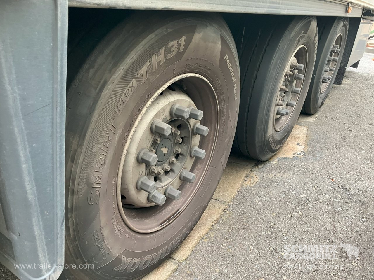 SCHMITZ Semiremolque Frigo Standard - Semi-reboque isotérmico: foto 3 SCHMITZ Semiremolque Frigo Standard - Semi-reboque isotérmico: foto 3