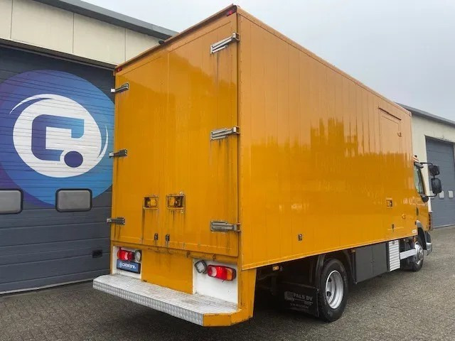 DAF LF 45.160 4x2 Euro 5 EEV - Year 2008 - Mobiele werkplaats - Bakwagen - Closed box - Km 268.123 - Camião furgão: foto 4 DAF LF 45.160 4x2 Euro 5 EEV - Year 2008 - Mobiele werkplaats - Bakwagen - Closed box - Km 268.123 - Camião furgão: foto 4