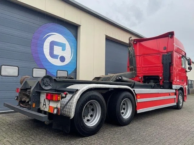 DAF XF 105 .460 FAS Euro 5 - Haakarmsysteem - Hooklift - Abrolkipper - Year 2006 - TUV 05-2025 - Camião polibenne: foto 3 DAF XF 105 .460 FAS Euro 5 - Haakarmsysteem - Hooklift - Abrolkipper - Year 2006 - TUV 05-2025 - Camião polibenne: foto 3