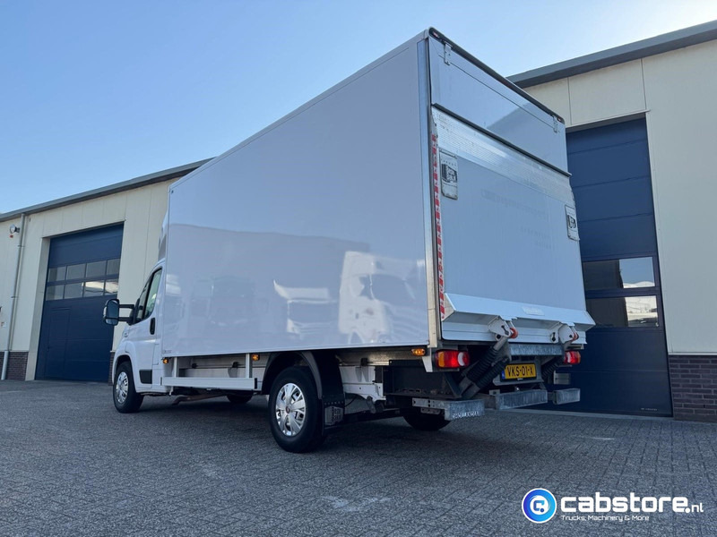 Fiat Ducato 2.3 Multijet 160 Pk Euro 6 - Bouwjaar 2021 - Handgeschakeld 6 speed - Airco - 3 zitplaatsen - Laadklep - Camião furgão: foto 3 Fiat Ducato 2.3 Multijet 160 Pk Euro 6 - Bouwjaar 2021 - Handgeschakeld 6 speed - Airco - 3 zitplaatsen - Laadklep - Camião furgão: foto 3