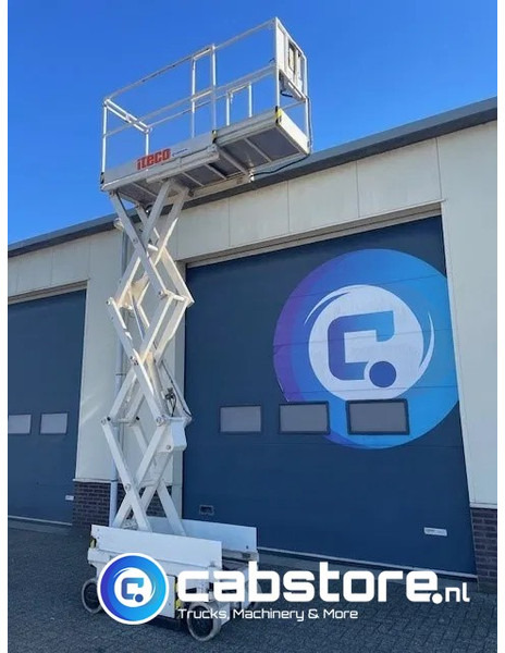 Iteco IG 4080 Schaarhoogwerker Abeitsbuhne - Skylift - Year 2001 - High 6.2 meter - Plataforma de Tijera/ Plataforma de tesoura: foto 2 Iteco IG 4080 Schaarhoogwerker Abeitsbuhne - Skylift - Year 2001 - High 6.2 meter - Plataforma de Tijera/ Plataforma de tesoura: foto 2