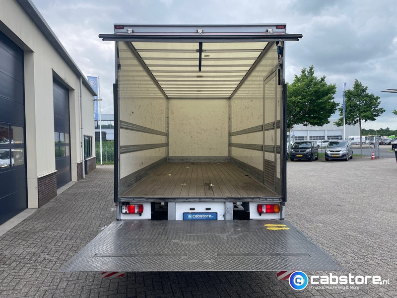 MAN TGL 12.180 4x2 Euro 6 Bakwagen MAN TGL 12.180 Bakwagen Euro 6 - Bouwjaar 2016 - Km 394.831 - Laadklep - Good condition - Camião furgão: foto 5 MAN TGL 12.180 4x2 Euro 6 Bakwagen MAN TGL 12.180 Bakwagen Euro 6 - Bouwjaar 2016 - Km 394.831 - Laadklep - Good condition - Camião furgão: foto 5