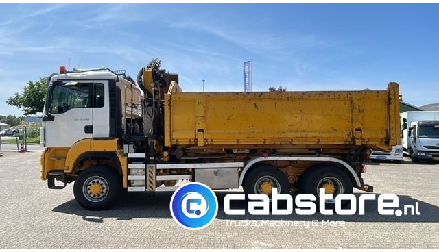 MAN TGS 26.440 6X6 BB EEV MAN TGS 26.440 Euro 5 EEV - 6X6 - Laadkraan - Kipper - Kabelsysteem - Bouwjaar 2010 - Km 657.509 - APK tot 22-11-2025 !! - Camião grua: foto 4 MAN TGS 26.440 6X6 BB EEV MAN TGS 26.440 Euro 5 EEV - 6X6 - Laadkraan - Kipper - Kabelsysteem - Bouwjaar 2010 - Km 657.509 - APK tot 22-11-2025 !! - Camião grua: foto 4