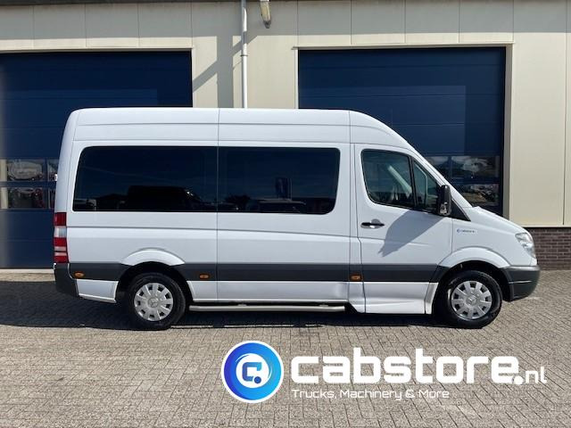 Mercedes-Benz SPRINTER  211 CDI - L2/H2-  Automatische versnellingsbak - 9 Persoons - Bouwjaar 2009 - APK tot 17-01-2026 ! - Side bars - Privacy glas - Airco - Minibus, Furgão de passageiros: foto 5 Mercedes-Benz SPRINTER  211 CDI - L2/H2-  Automatische versnellingsbak - 9 Persoons - Bouwjaar 2009 - APK tot 17-01-2026 ! - Side bars - Privacy glas - Airco - Minibus, Furgão de passageiros: foto 5
