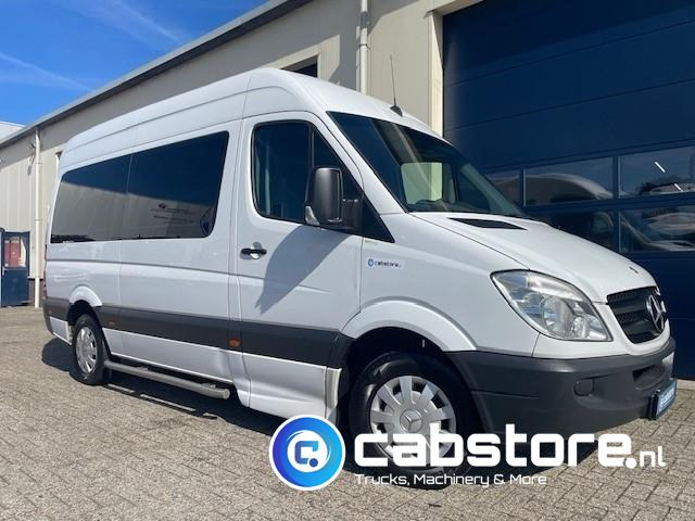 Mercedes-Benz SPRINTER  211 CDI - L2/H2-  Automatische versnellingsbak - 9 Persoons - Bouwjaar 2009 - APK tot 17-01-2026 ! - Side bars - Privacy glas - Airco - Minibus, Furgão de passageiros: foto 1 Mercedes-Benz SPRINTER  211 CDI - L2/H2-  Automatische versnellingsbak - 9 Persoons - Bouwjaar 2009 - APK tot 17-01-2026 ! - Side bars - Privacy glas - Airco - Minibus, Furgão de passageiros: foto 1