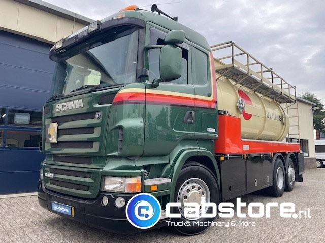 Scania R 420 LB 6X2*4 HNA - Tankwagen - ADR - Bouwjaar 2006 - 16.200 Liter - Weegsysteem - km 832.400 - Olietanks - Caminhão tanque: foto 2 Scania R 420 LB 6X2*4 HNA - Tankwagen - ADR - Bouwjaar 2006 - 16.200 Liter - Weegsysteem - km 832.400 - Olietanks - Caminhão tanque: foto 2