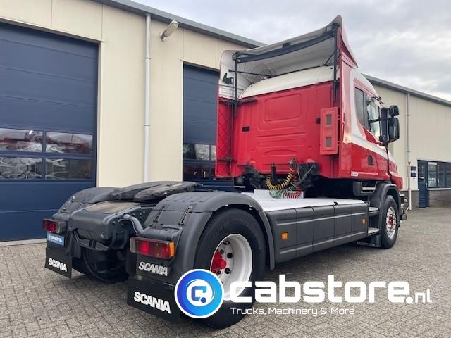 Scania T 124 GA 4X2 NA 420 Euro 3 Torpedo - Bouwjaar 2004 - km 1.186.014 - RETARDER - CT19 Cabine - Hydrauliek unit - Handgeschakelde versnellingsbak - Tractor: foto 4 Scania T 124 GA 4X2 NA 420 Euro 3 Torpedo - Bouwjaar 2004 - km 1.186.014 - RETARDER - CT19 Cabine - Hydrauliek unit - Handgeschakelde versnellingsbak - Tractor: foto 4