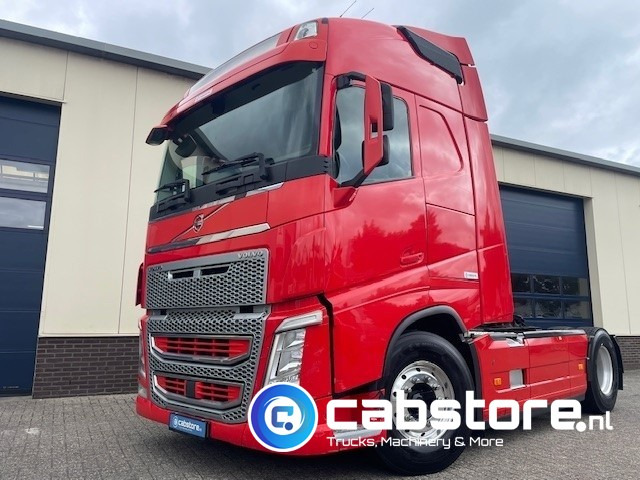 Volvo FH 500 4x2 Euro 6 - Globetrotter - VEB+ Brake - Hydraulic unit - Bouwjaar 2013 - Tractor: foto 2 Volvo FH 500 4x2 Euro 6 - Globetrotter - VEB+ Brake - Hydraulic unit - Bouwjaar 2013 - Tractor: foto 2