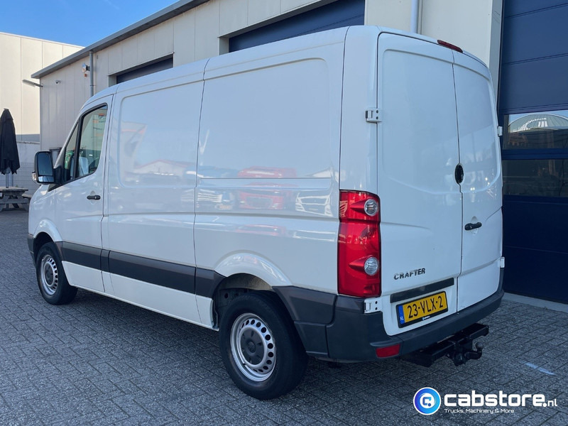 Volkswagen Crafter 2.5 TDI 90 Pk - Bouwjaar 2008 - Km 177.246 - Airco - Trekhaak - 6 Speed handgeschakeld - 2 zitplaatsen - Furgão compacto: foto 3 Volkswagen Crafter 2.5 TDI 90 Pk - Bouwjaar 2008 - Km 177.246 - Airco - Trekhaak - 6 Speed handgeschakeld - 2 zitplaatsen - Furgão compacto: foto 3