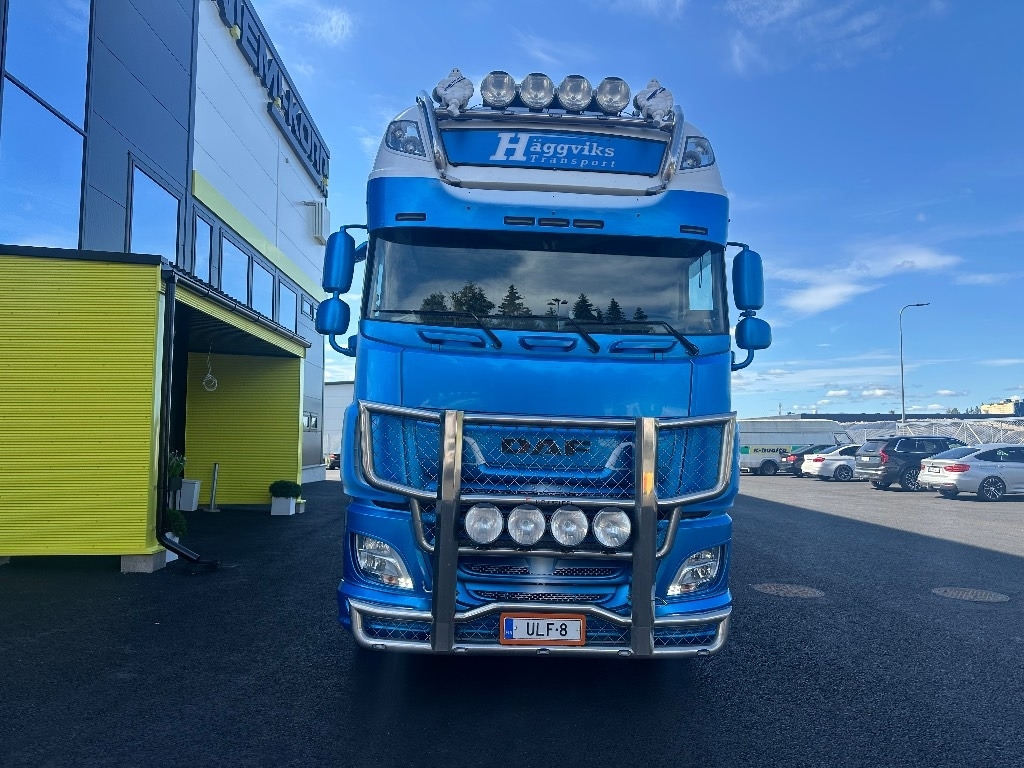 DAF XF 530 6x2*4 - Camião polibenne: foto 2 DAF XF 530 6x2*4 - Camião polibenne: foto 2
