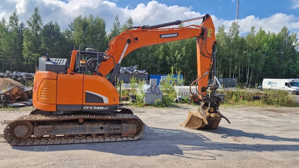Doosan DX 140 LCR - Escavadora de rastos: foto 2 Doosan DX 140 LCR - Escavadora de rastos: foto 2