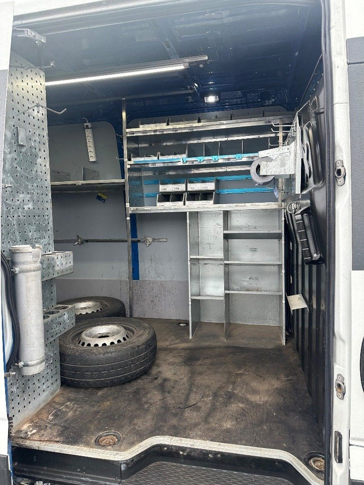 Iveco Daily 35S16 - Furgão: foto 5 Iveco Daily 35S16 - Furgão: foto 5