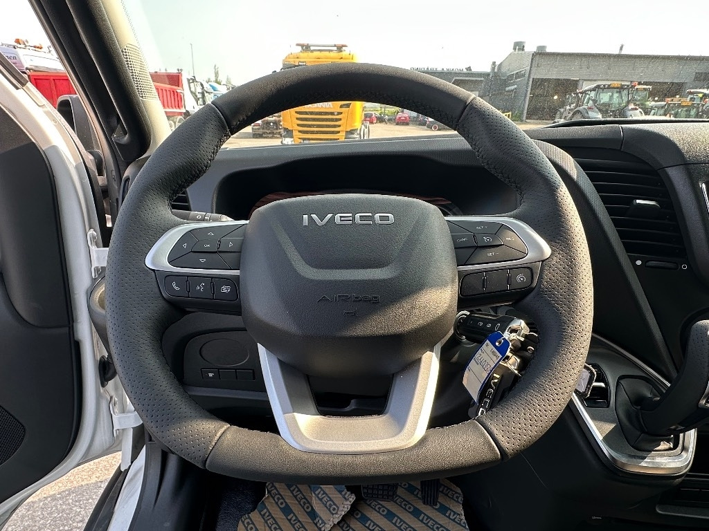 Furgão novo Iveco Daily 35S16A8 12m3: foto 12