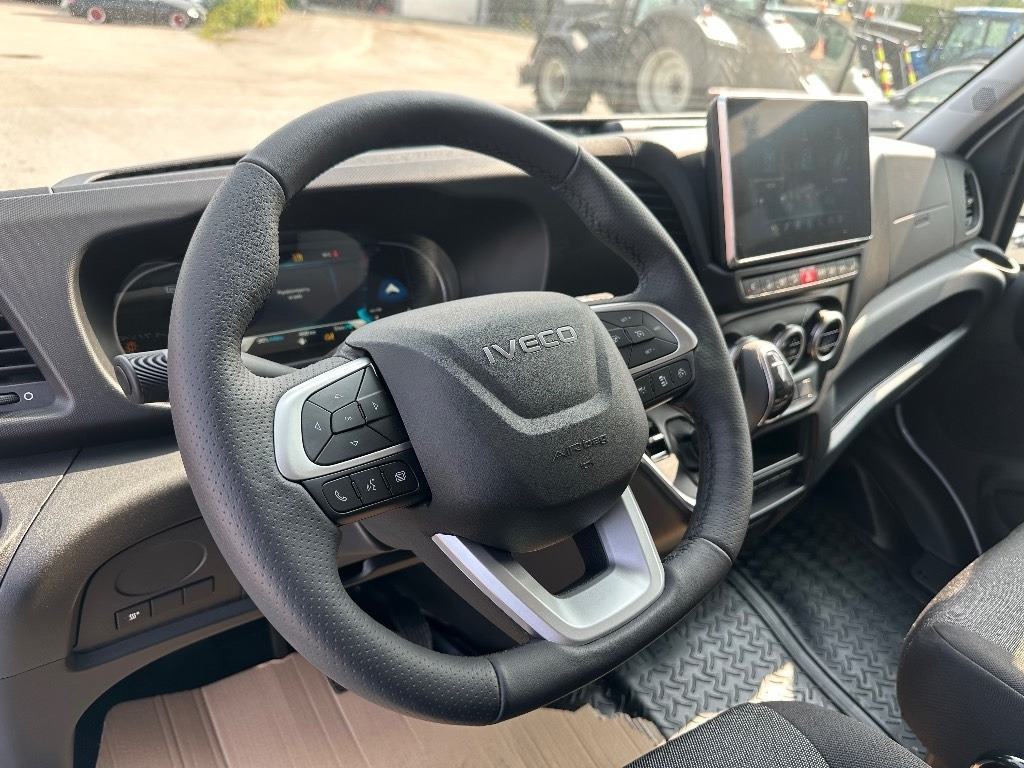 Furgão novo Iveco Daily 35S18A8 12m3: foto 13