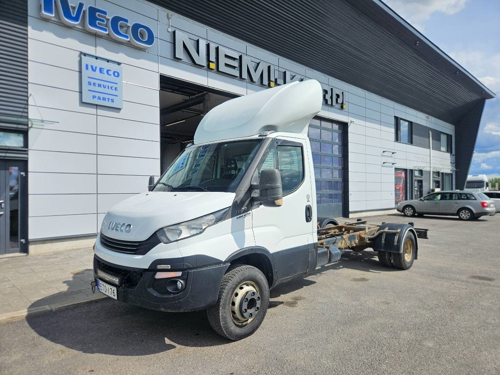 Iveco Daily 70C17 - Carrinha de contentor: foto 1 Iveco Daily 70C17 - Carrinha de contentor: foto 1